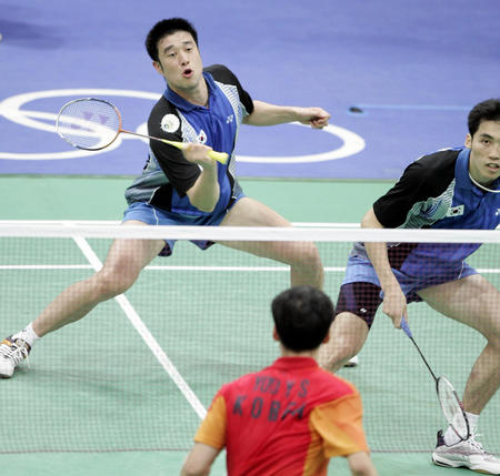 在这场揭幕 在这场揭幕