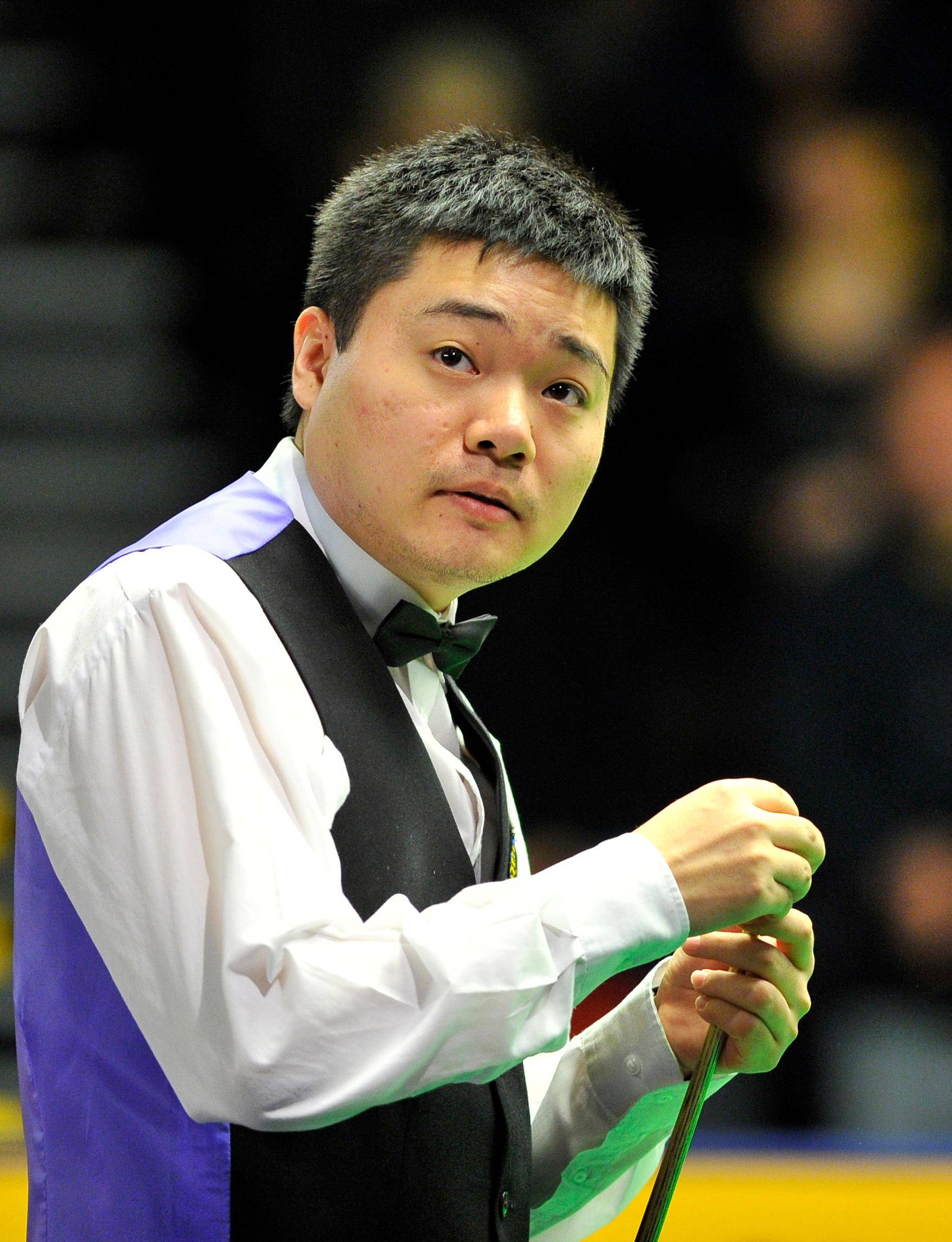 比如在一场 比如在一场