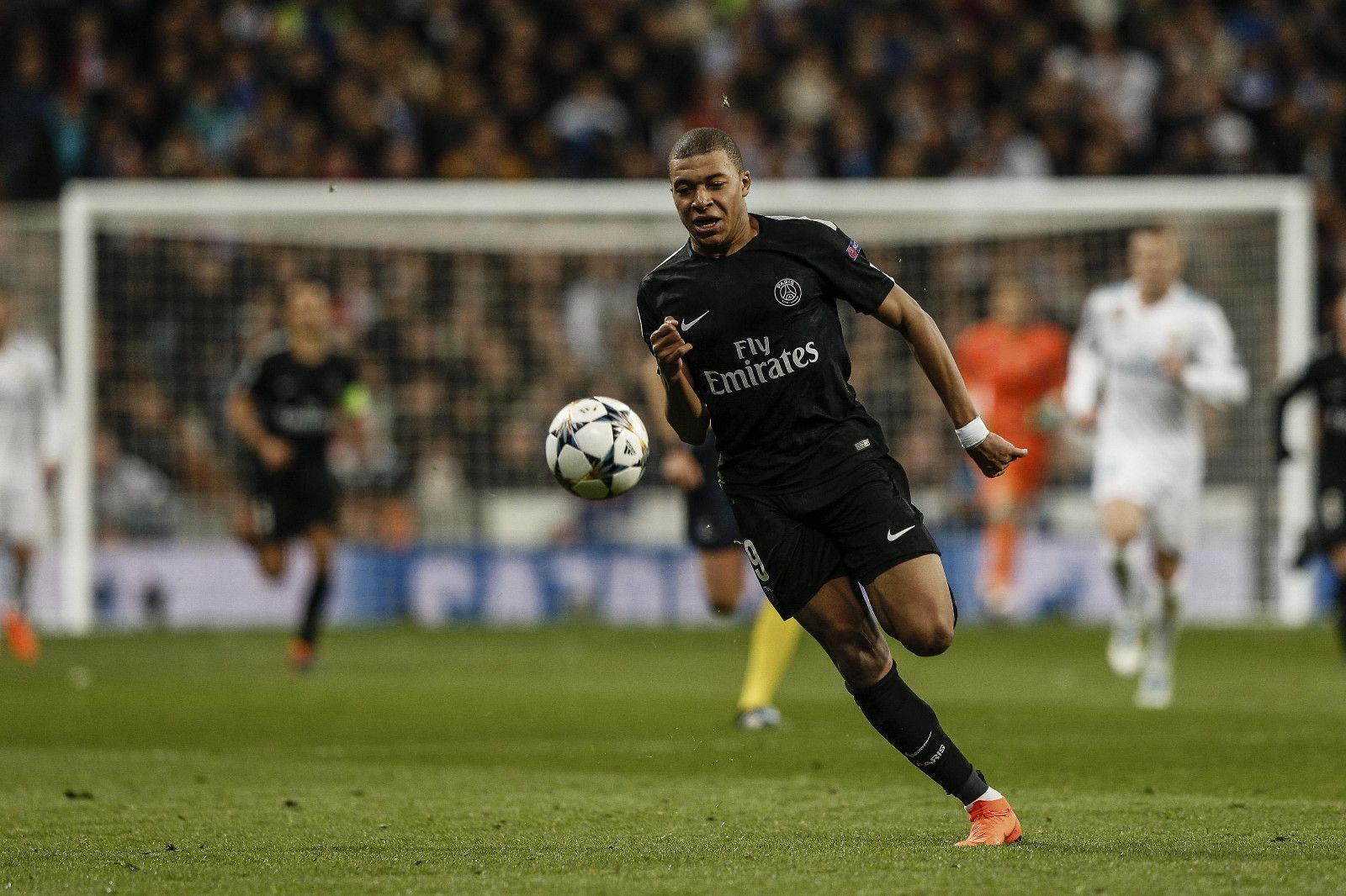位列男单亚 位列男单亚